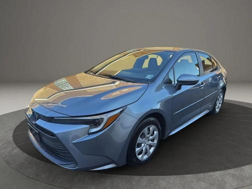 2023 Toyota Corolla Hybrid SE