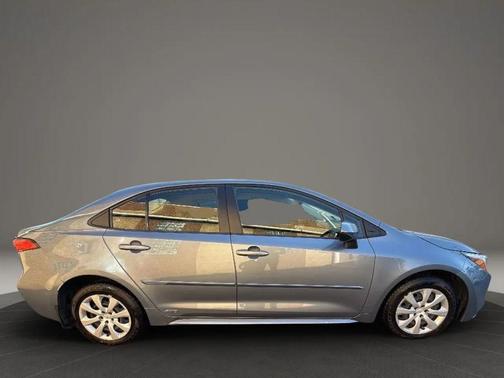 2023 Toyota Corolla Hybrid SE