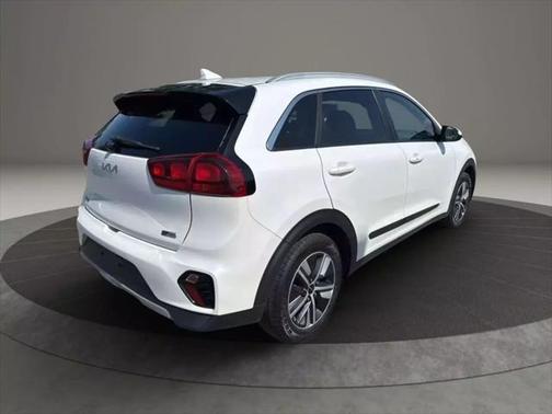 2022 Kia Niro LXS