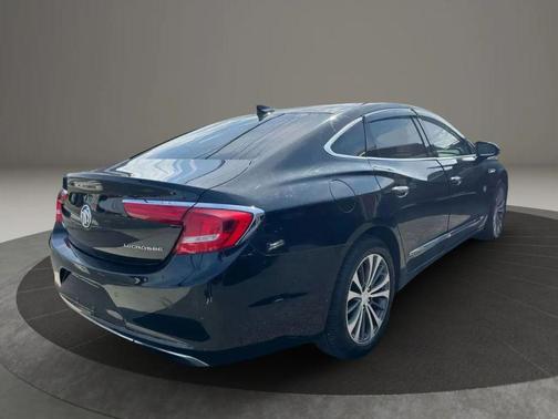 2017 Buick LaCrosse Essence