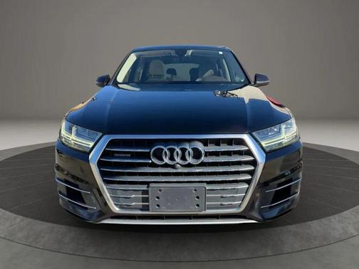 2017 Audi Q7 3.0T Premium