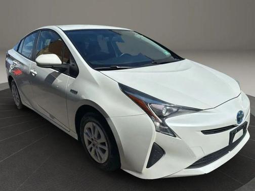 2016 Toyota Prius Two