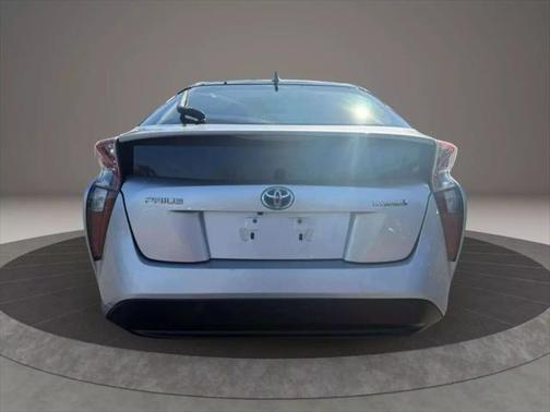 2016 Toyota Prius Two