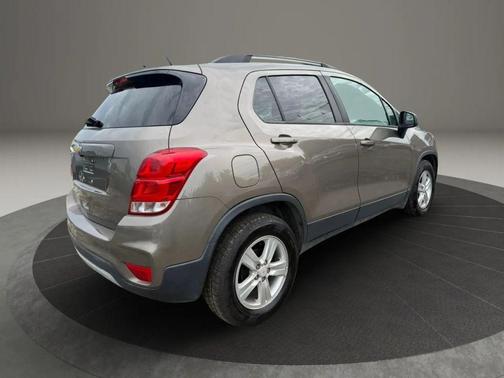 Brown 2021 Chevrolet Trax LT