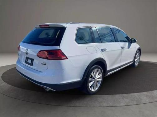 2017 Volkswagen Golf Alltrack TSI SEL