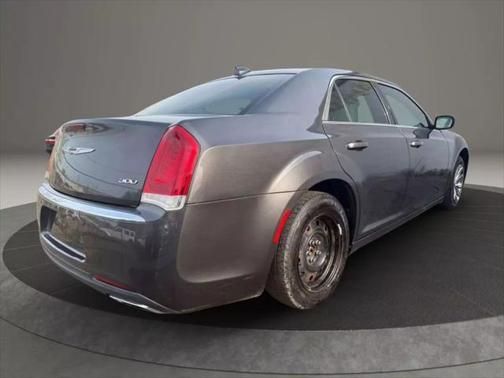 2015 Chrysler 300 Limited