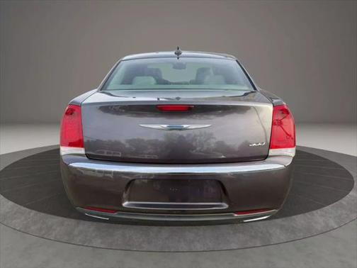2015 Chrysler 300 Limited