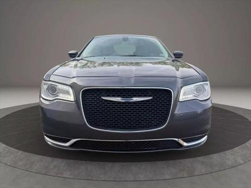 2015 Chrysler 300 Limited