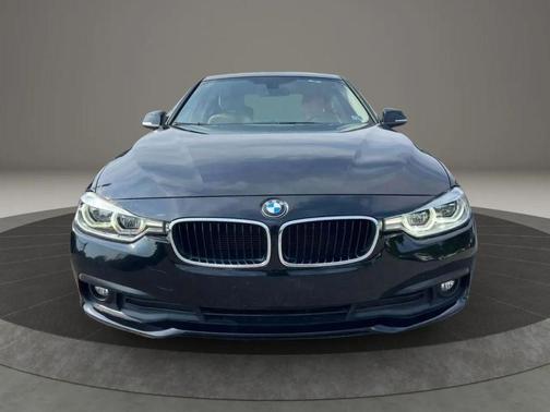 2018 BMW 320 i