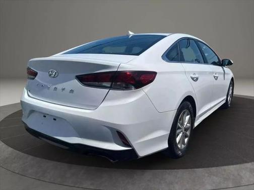 2018 Hyundai SONATA SE