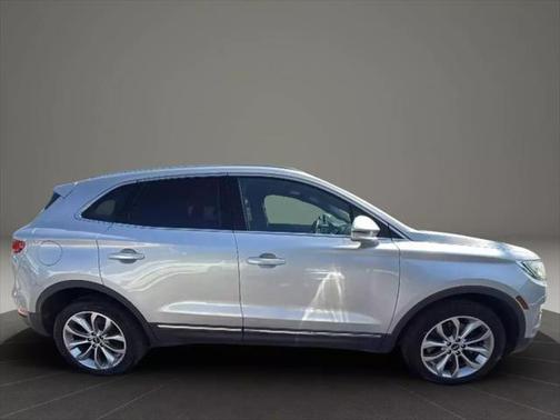 2017 Lincoln MKC Select
