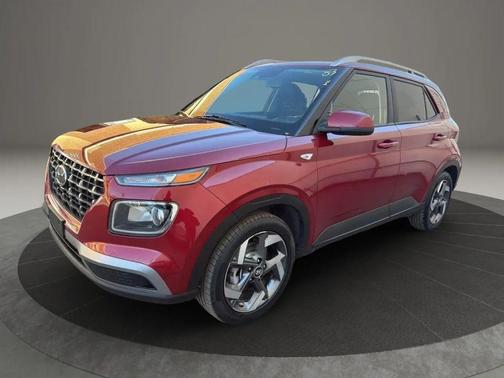 2024 Hyundai VENUE SEL