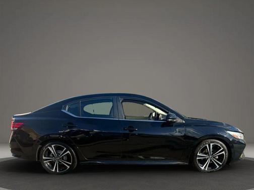 2020 Nissan Sentra SR