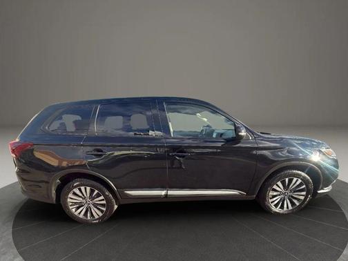 2020 Mitsubishi Outlander SP