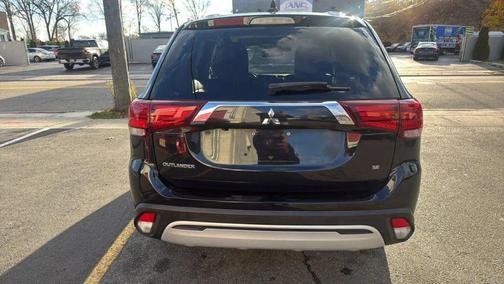 2020 Mitsubishi Outlander SP