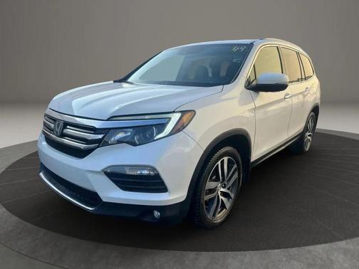 White Diamond Pearl 2016 Honda Pilot Elite