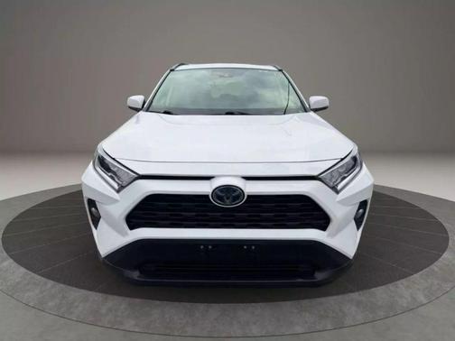 2019 Toyota RAV4 Hybrid XLE