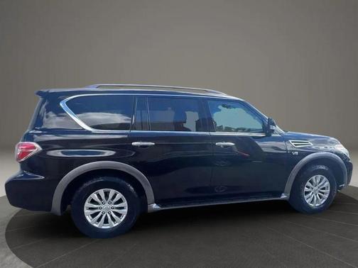 2017 Nissan Armada SV