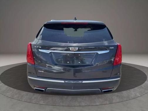 2017 Cadillac XT5 Platinum