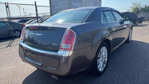 2014 Chrysler 300 S
