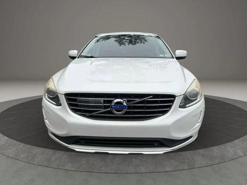 2015 Volvo XC60 T5 Platinum