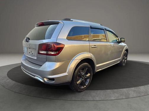 2018 Dodge Journey Crossroad