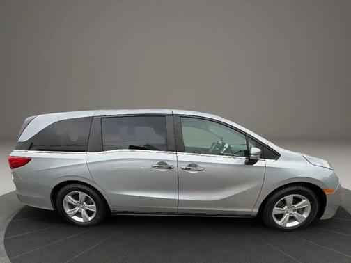 Lunar Silver Metallic 2020 Honda Odyssey EX-L w/Navigation/RES