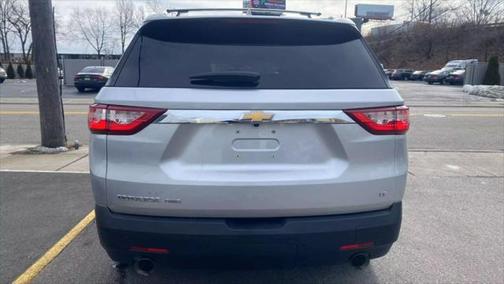 2018 Chevrolet Traverse LT Cloth
