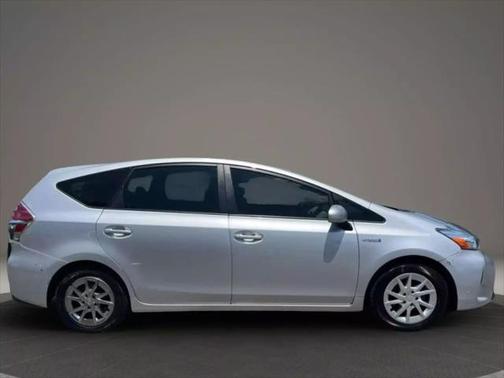 2015 Toyota Prius v Three