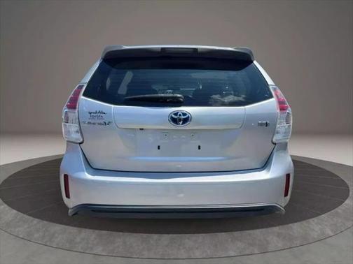 2015 Toyota Prius v Three