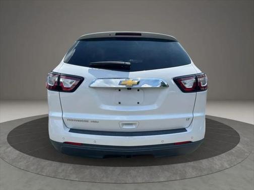 2017 Chevrolet Traverse 2LT