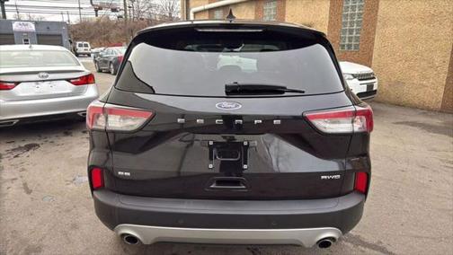 2022 Ford Escape SE