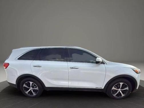 2017 Kia Sorento EX