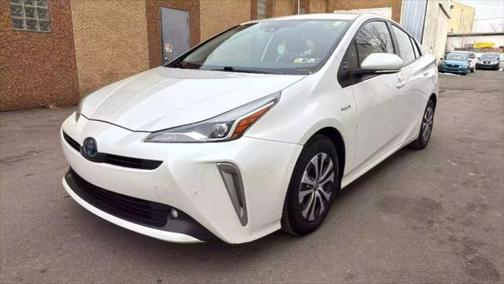 2021 Toyota Prius XLE
