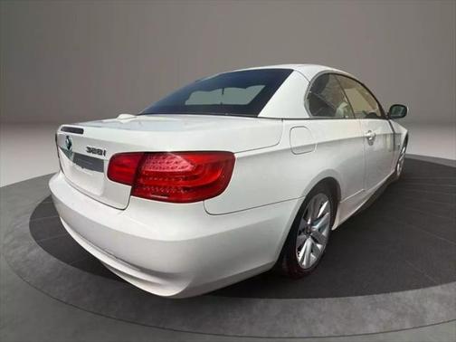 2011 BMW 328 328i Convertible 2D