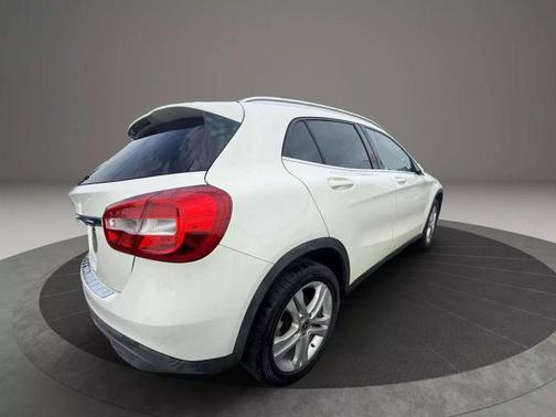2018 Mercedes-Benz GLA 250 Base