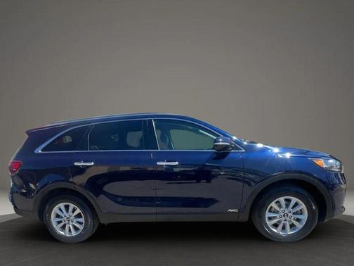 Blue 2020 Kia Sorento LX