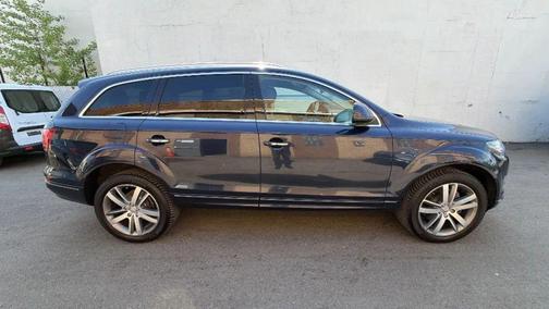 Black 2015 Audi Q7 3.0T Premium Plus