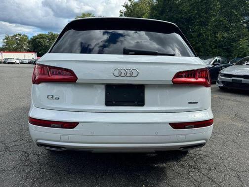 Glacier White 2020 Audi Q5 45 Premium Plus