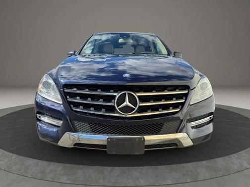 2015 Mercedes-Benz M-Class 4MATIC