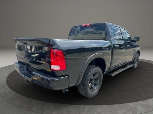 Brilliant Black Crystal Pearlcoat 2017 RAM 1500 Express