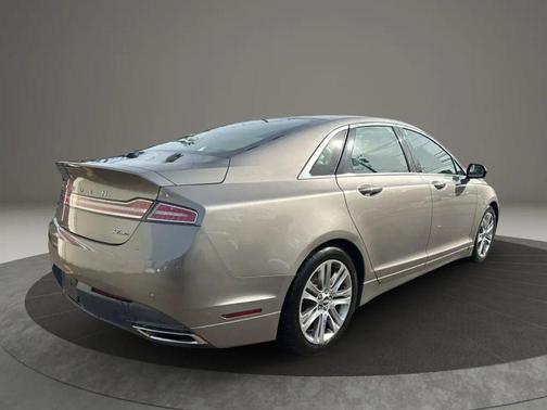 2015 Lincoln MKZ Base