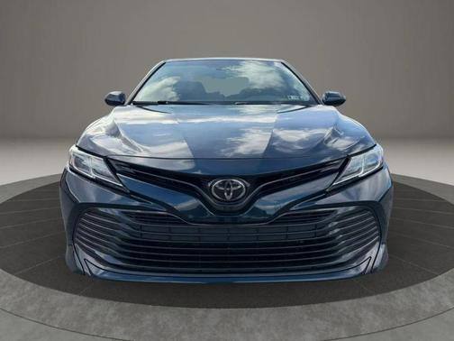 Blue 2018 Toyota Camry LE