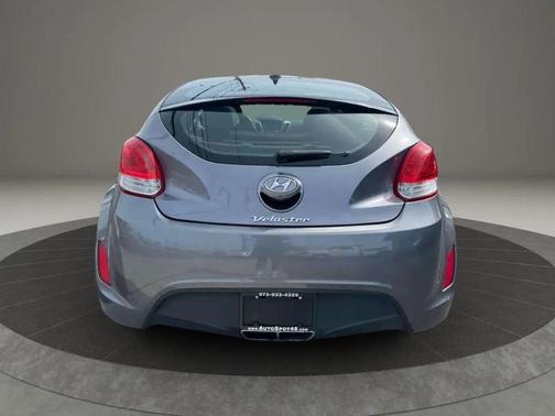 2017 Hyundai Veloster Base