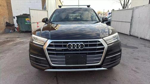 2020 Audi Q5 45 Titanium Premium
