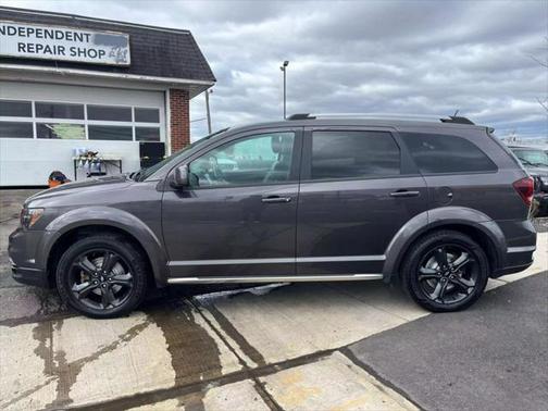 2018 Dodge Journey Crossroad