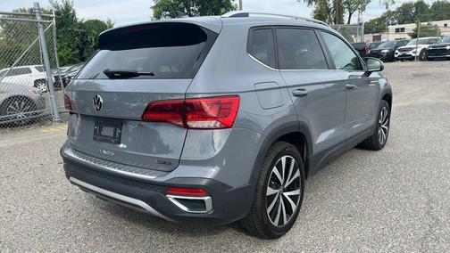 2022 Volkswagen Taos 1.5T SE