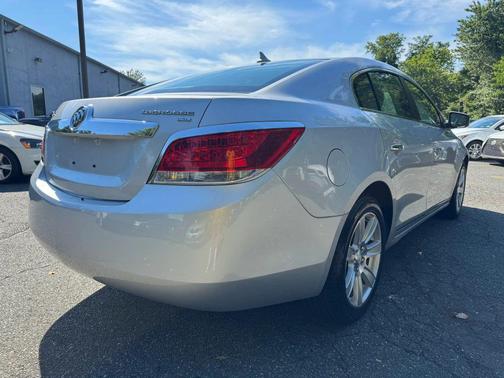 Quicksilver Metallic 2011 Buick LaCrosse CXL