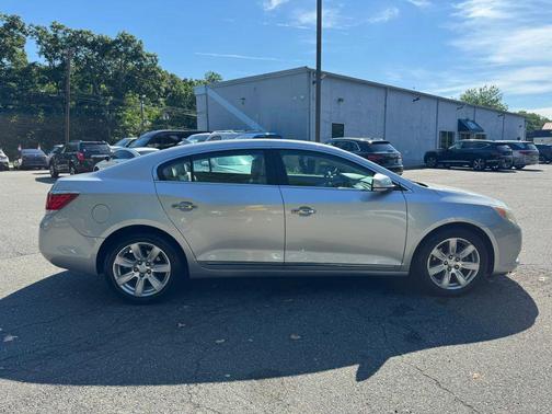 Quicksilver Metallic 2011 Buick LaCrosse CXL