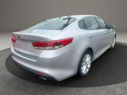 Silver 2018 Kia Optima LX